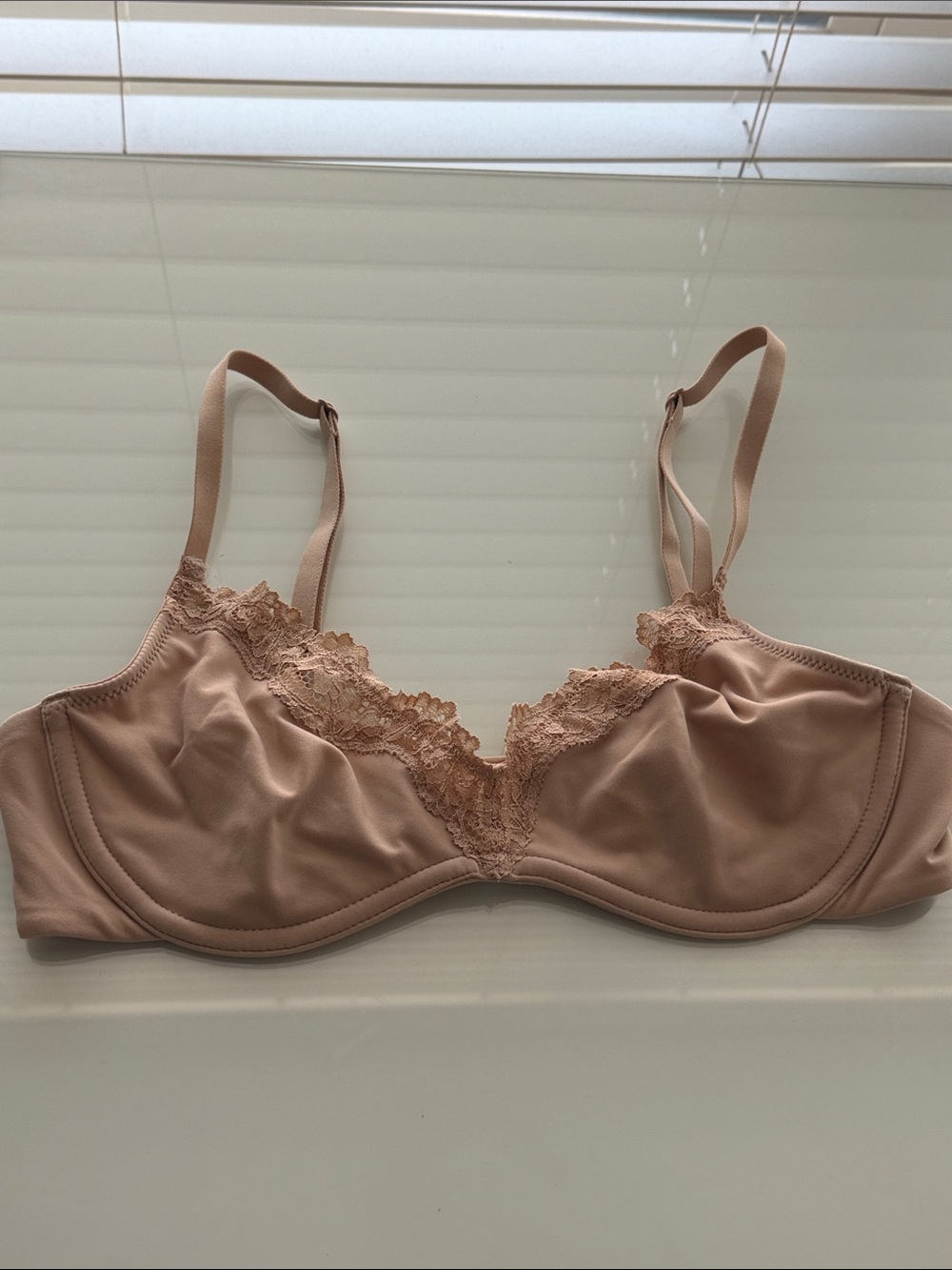 Everyday Lace-Trim Underwire Bra in Nude Blush